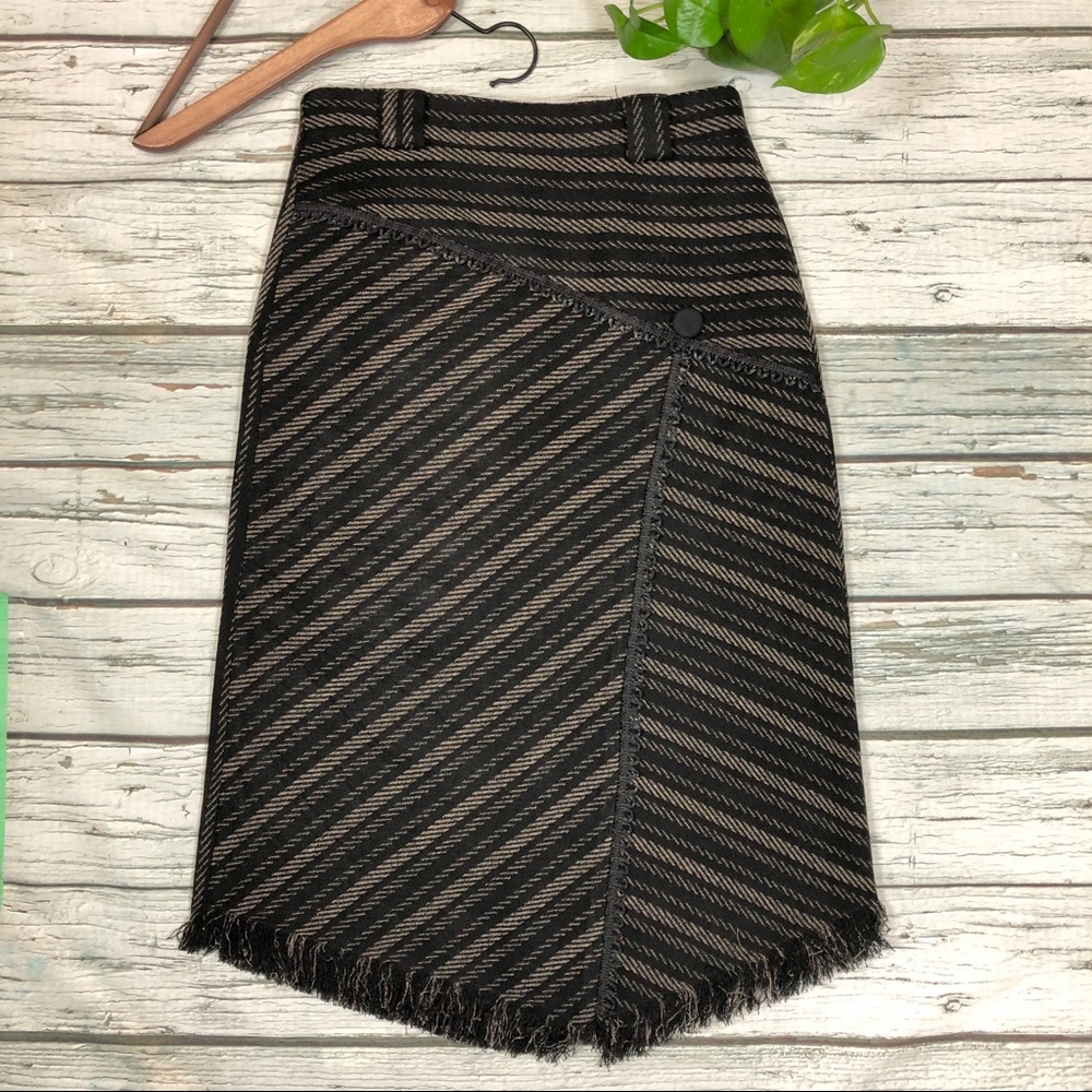 3/25 SALE  Forwear New York midi skirt Sz 2